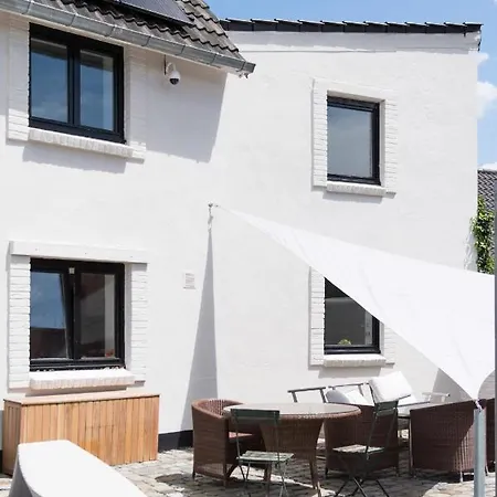 Domici Semermaes Maastricht * Lanaken